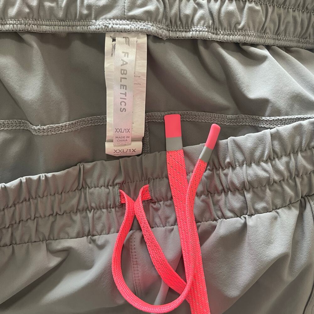 Fabletics The One Jogger in Shadow Grey Coral Crush Neon Women’s - Size XXL/1X - Picture 6 of 6